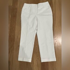 Chico’s SO Slimming women’s white crop cuffed pants size 0 small